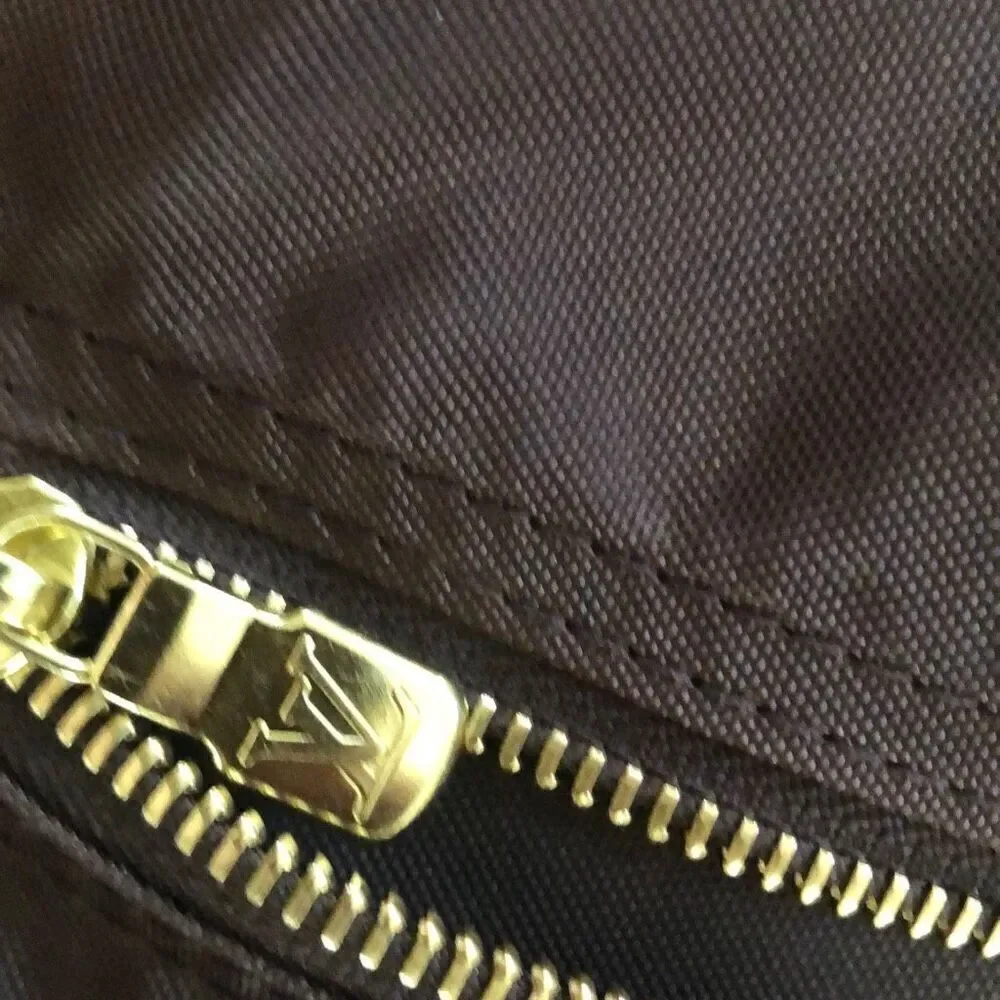 Louis Vuitton Garment bag with hanger